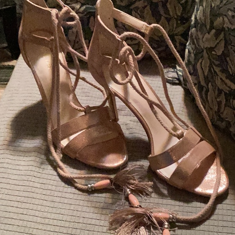 Nine West Tan Heels Sophisticated Style
